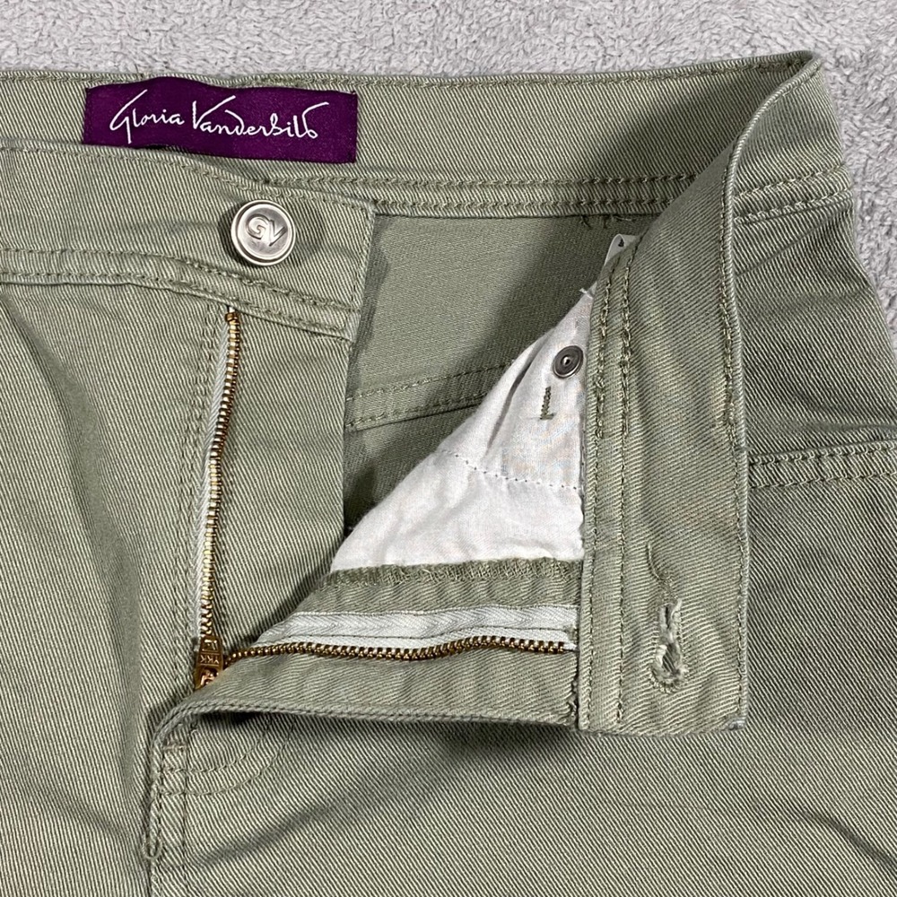 Gloria Vanderbilt Amanda Capri Women 6P Green Embroidered Hem‎ High Rise Pants - Picture 9 of 16